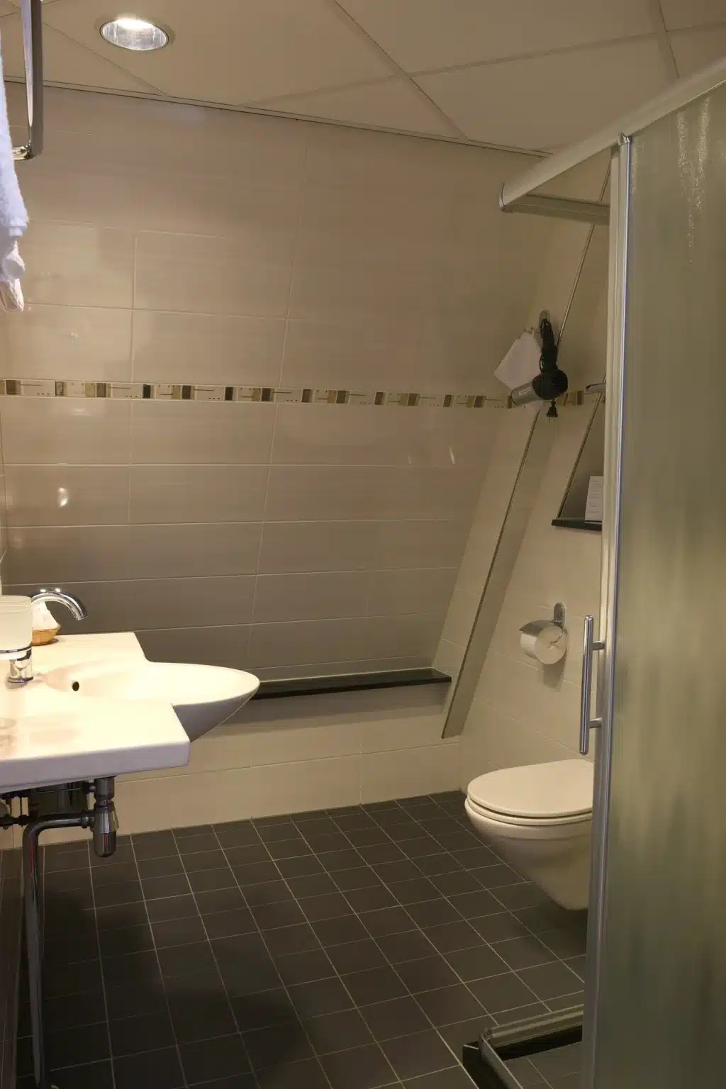 suite-kamer-sanitair